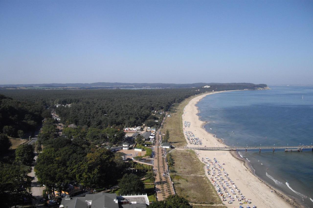 Balkon, Gratis Nutzung Vom Ahoi Erlebnisbad Und Sauna In Sellin - Residenz Strandeck Fewo01 Goehren  Εξωτερικό φωτογραφία