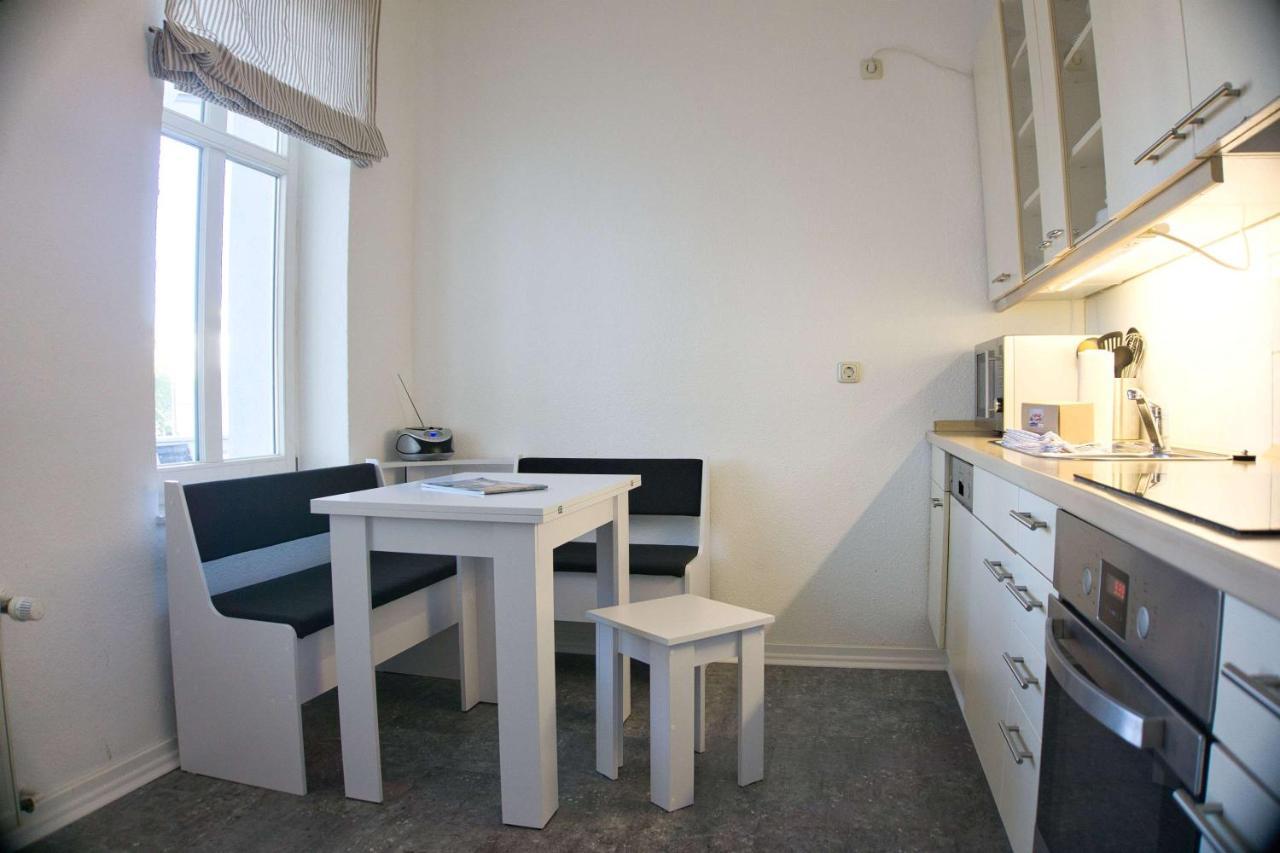 Balkon, Gratis Nutzung Vom Ahoi Erlebnisbad Und Sauna In Sellin - Residenz Strandeck Fewo01 Goehren  Εξωτερικό φωτογραφία